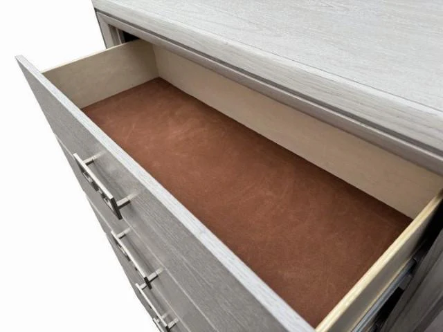 Basilone Chest - Image 6