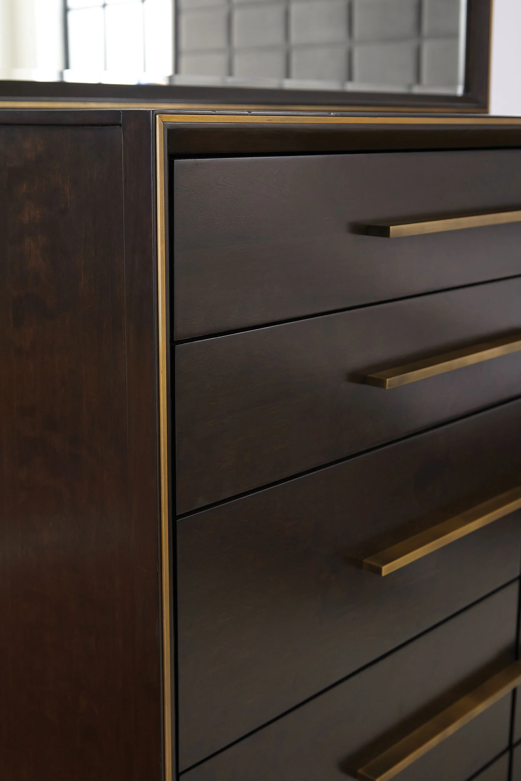 Durango Dresser with Mirror - Image 10