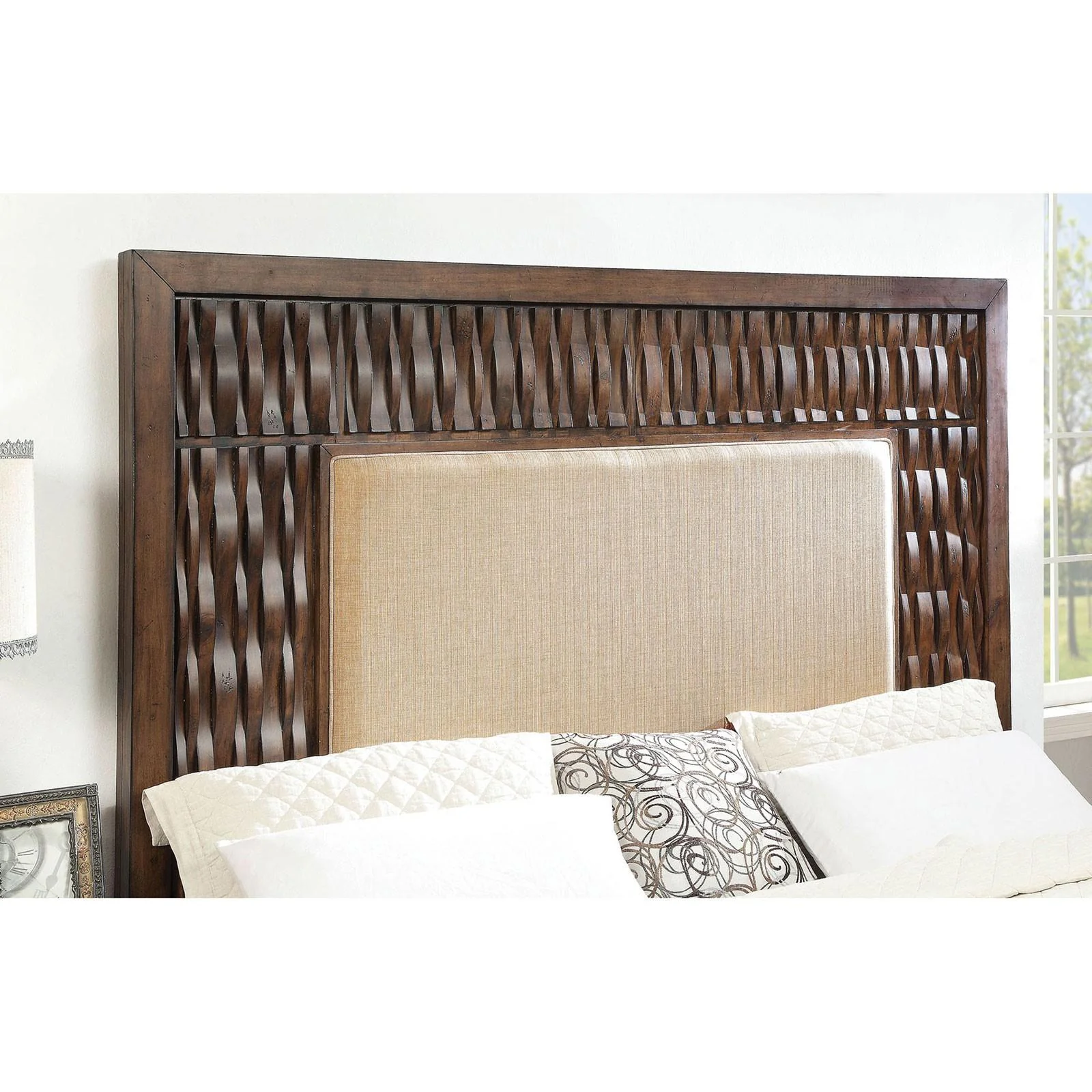 Eutropia Bed - Image 3
