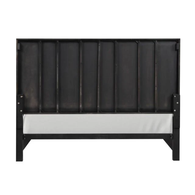 Goldsberg Queen Bedroom Set - Image 8