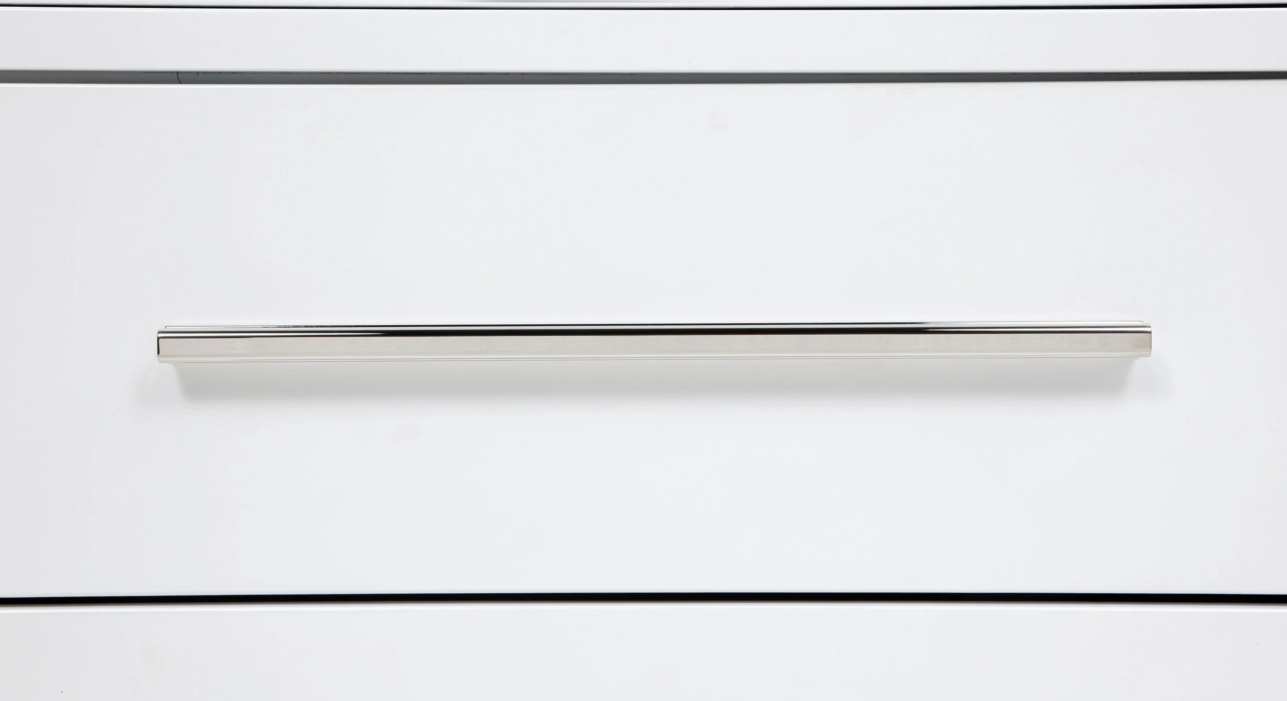 Gracemont Dresser with Mirror - Image 12