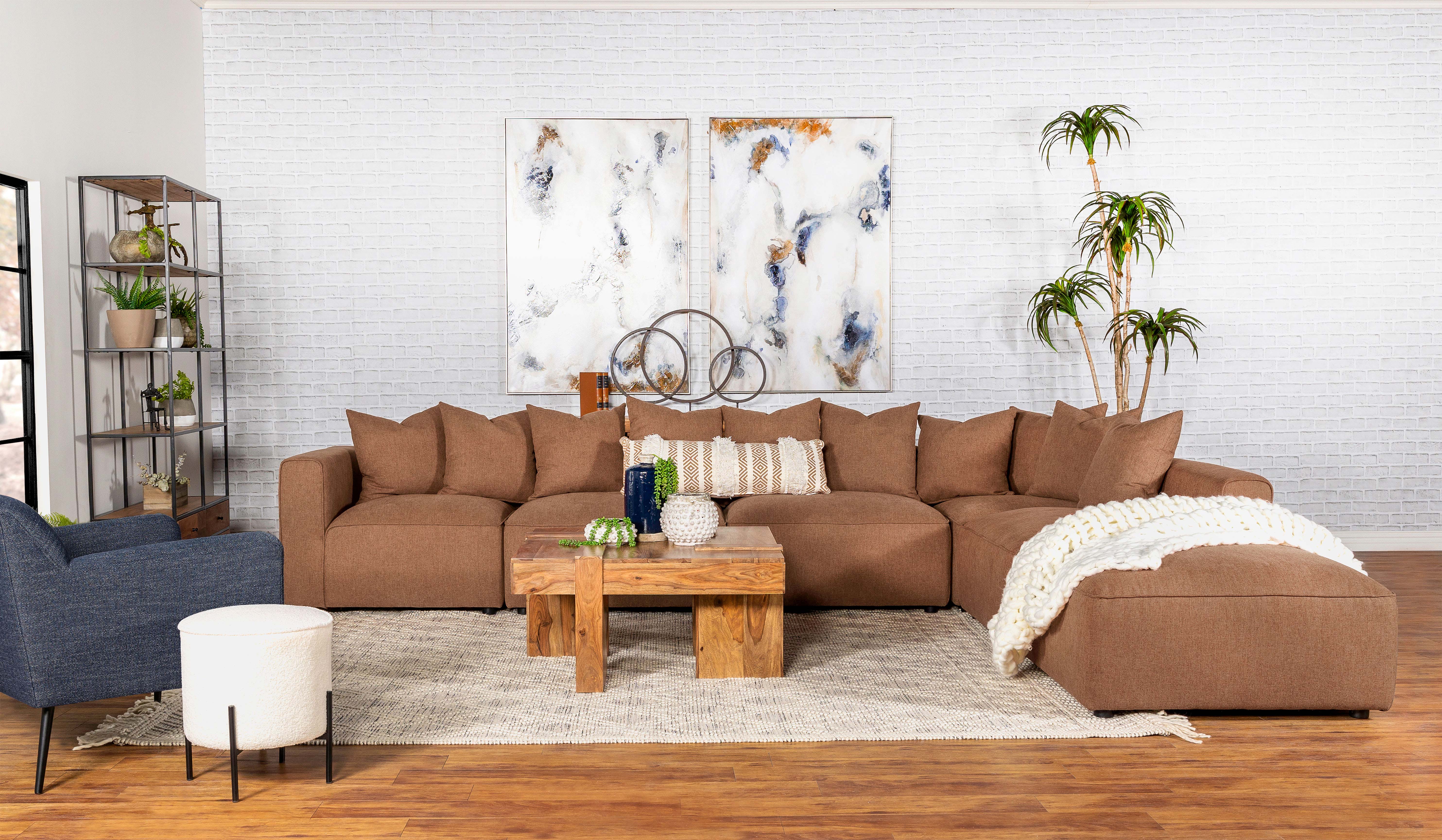 Jennifer Ottoman - Image 21