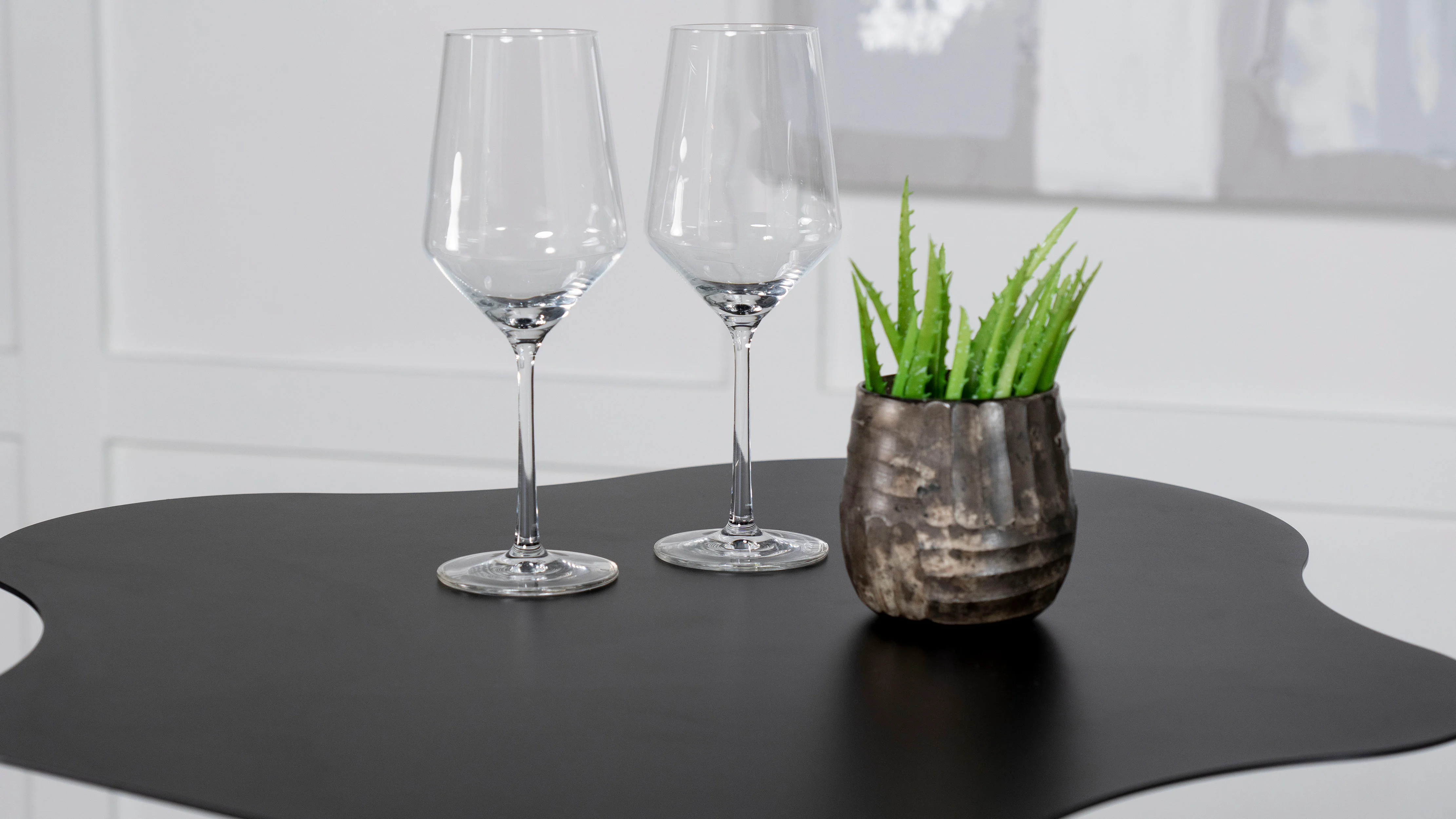 Keanu Bar Table - Image 9