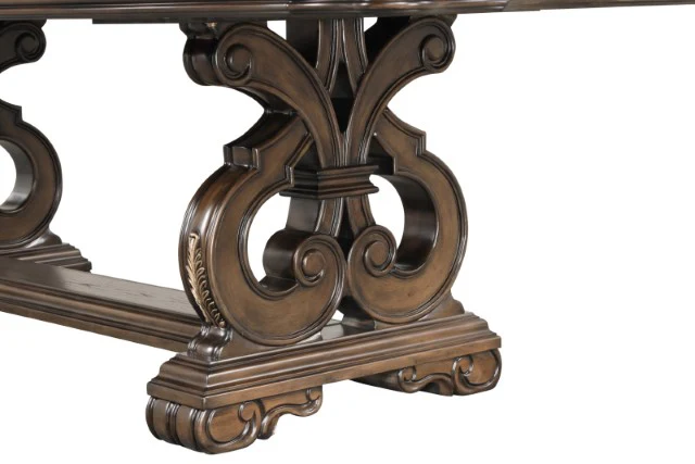 Leovanni Dining Table - Image 6