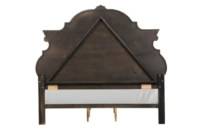 Leovanni E.King & Queen Bed - Image 5