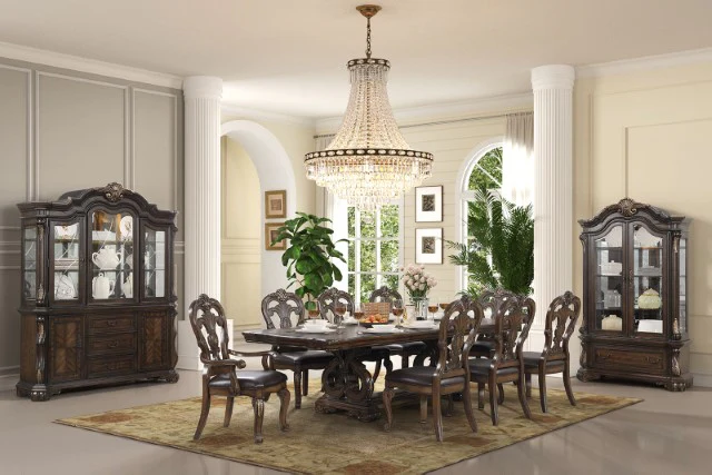 Leovanni Hutch And Buffet - Image 2