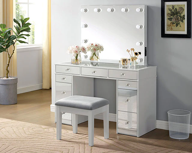 Margret Vanity Set - Image 2