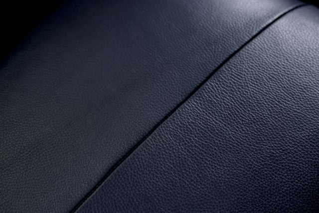 Mezzanotte Loveseat - Image 3
