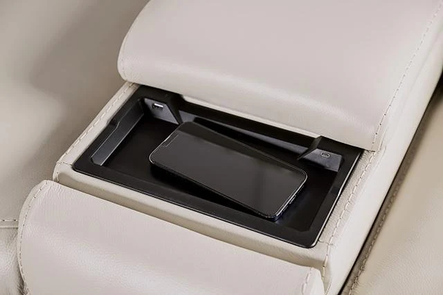 Phineas Power Loveseat - Image 14