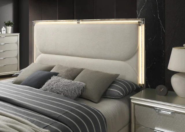 Sheridan Bed - Image 4