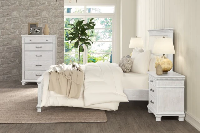 Swanley Nightstand - Image 4