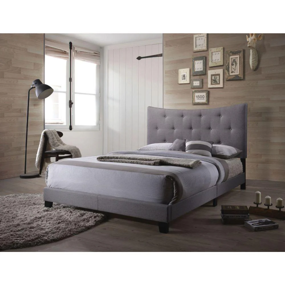 Venacha - Queen Bed - Gray, Dark - 85" - Image 4