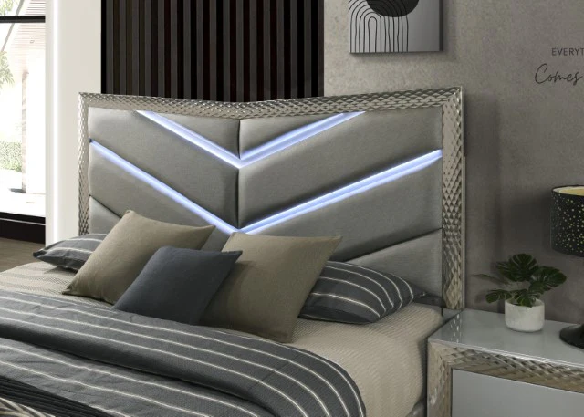 Ventnor E.King & Queen Bed - Image 4