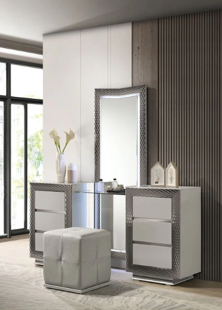 Ventnor Vanity Set - Image 3