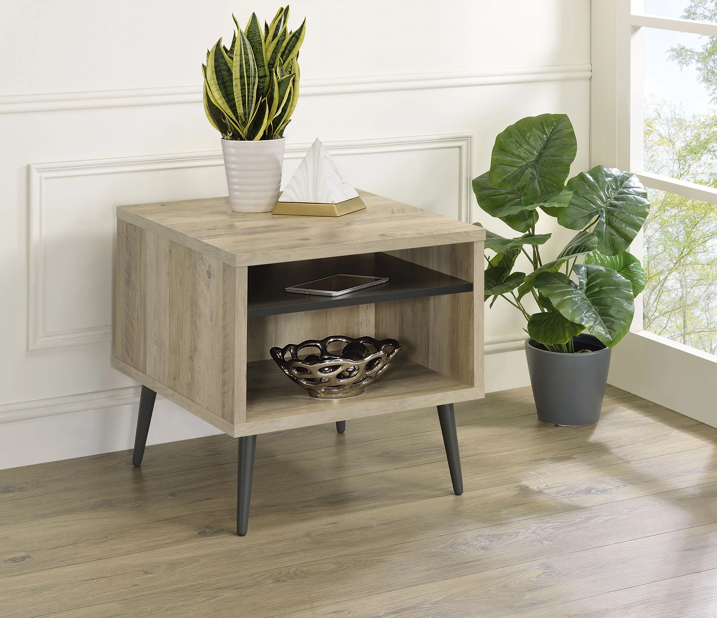 Welsh End Table - Image 2